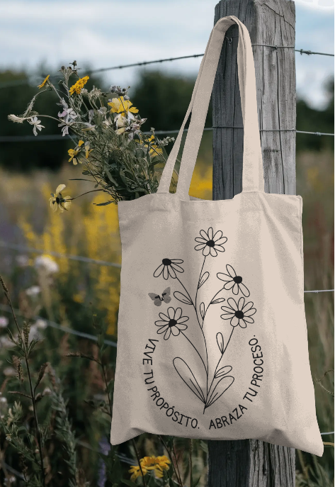 BOLSO DE TELA VIVE TU PROPOSITO. ABRAZA TU PROCESO.
